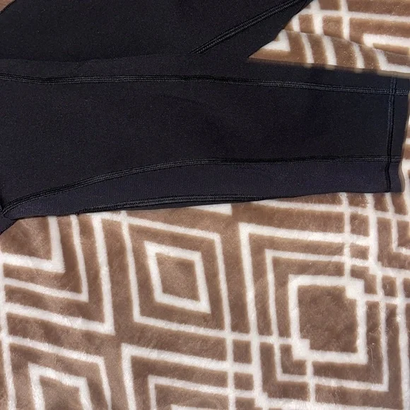 Lulu lemon leggings - Picture 8 of 11
